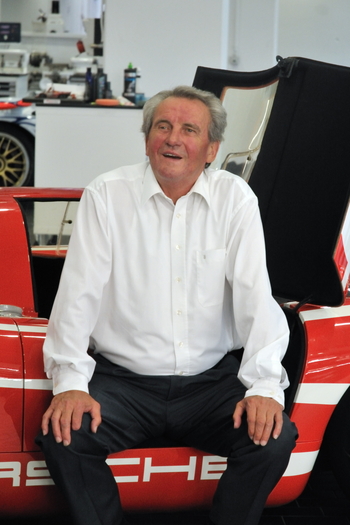 Porsche-Ingenieur Helmut Flegl wird 80