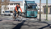 Volvo Trucks: Doppelradar erkennt Gefahren