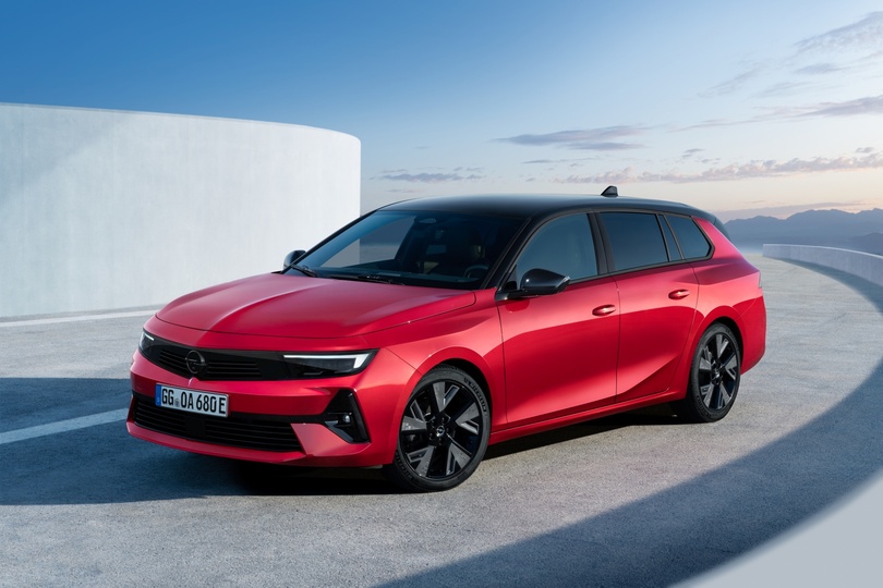 Opel Astra Sports Tourer Electric ab 359 Euro im Monat