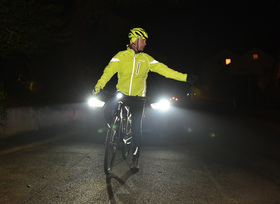 Besser Neon statt schwarz in der dunklen Jahreszeit