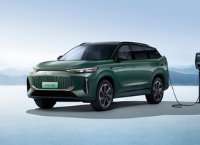 Chery knackt Reichweitenrekord mit Plug-in-Hybrid-SUV