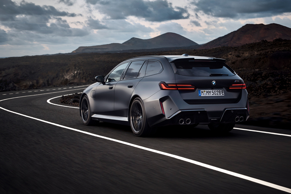 BMW M5 Touring Hybrid mit sattem Drehmoment