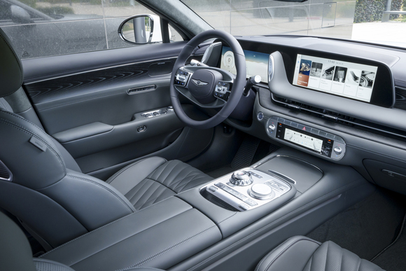 Ratgeber: Richtig sitzen im Auto  - Bequem und sicher 