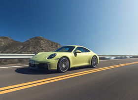 Fahrbericht: Porsche 911 Carrera S  - Ab durch die Mitte 